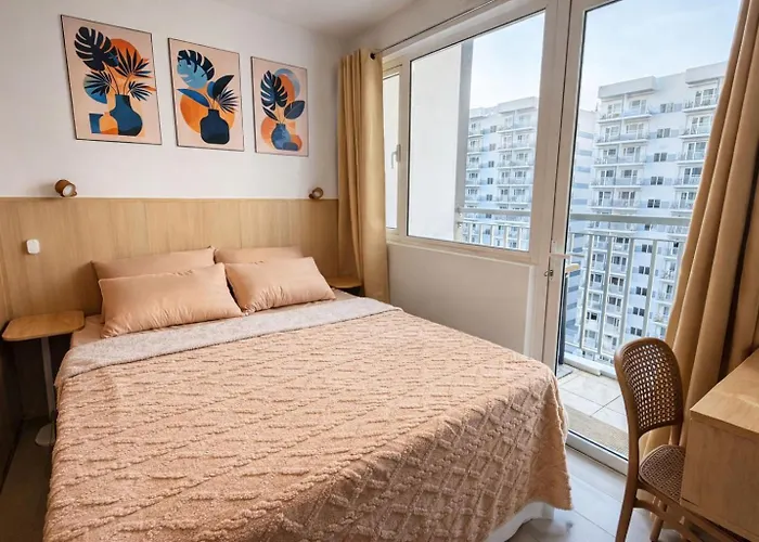 Brandnew Nordic W Pool View Shell Res L Moa, Naia, Smx